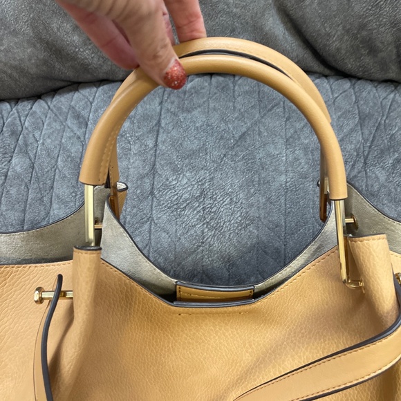 Sondra Roberts SQUARED purse - Picture 5 of 6